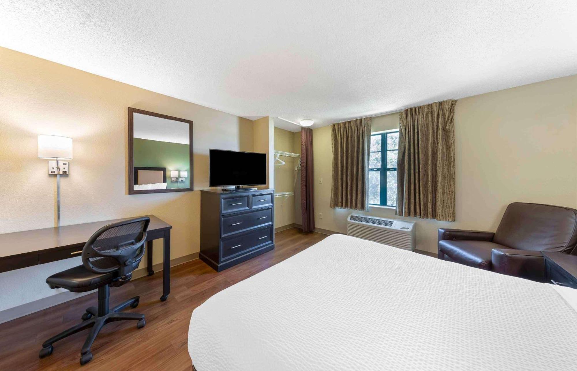 Extended Stay America Suites - Orange County - Irvine Spectrum Eksteriør billede