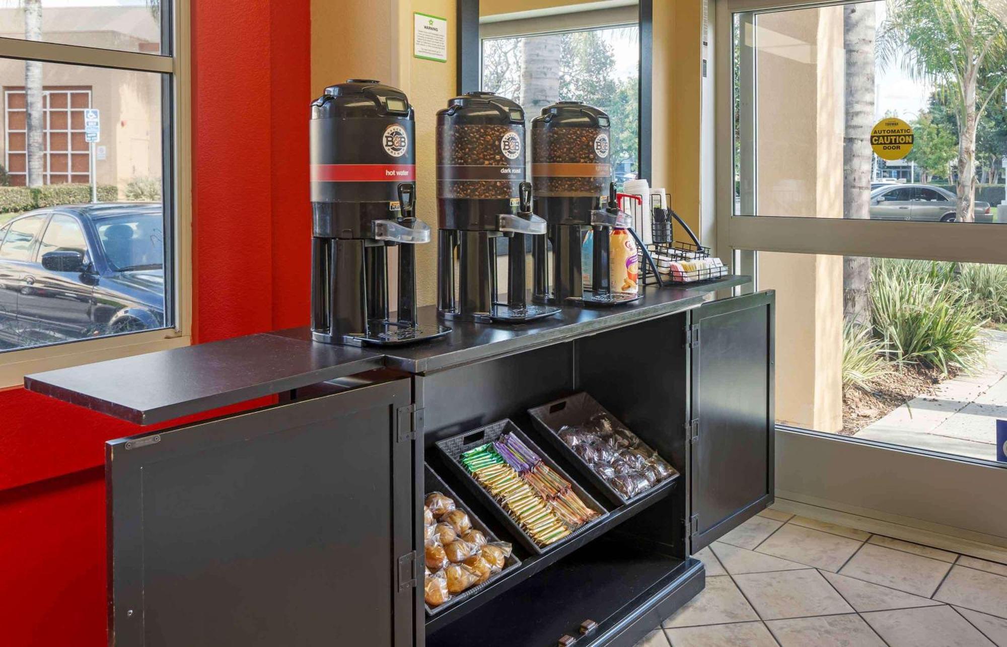 Extended Stay America Suites - Orange County - Irvine Spectrum Eksteriør billede